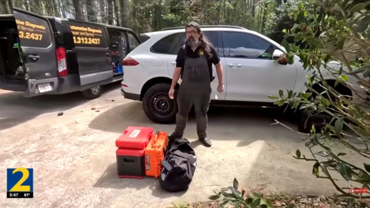 Former Waymo Technician Questions Repair Practices On Driverless Jaguar I-PACE Fleet.