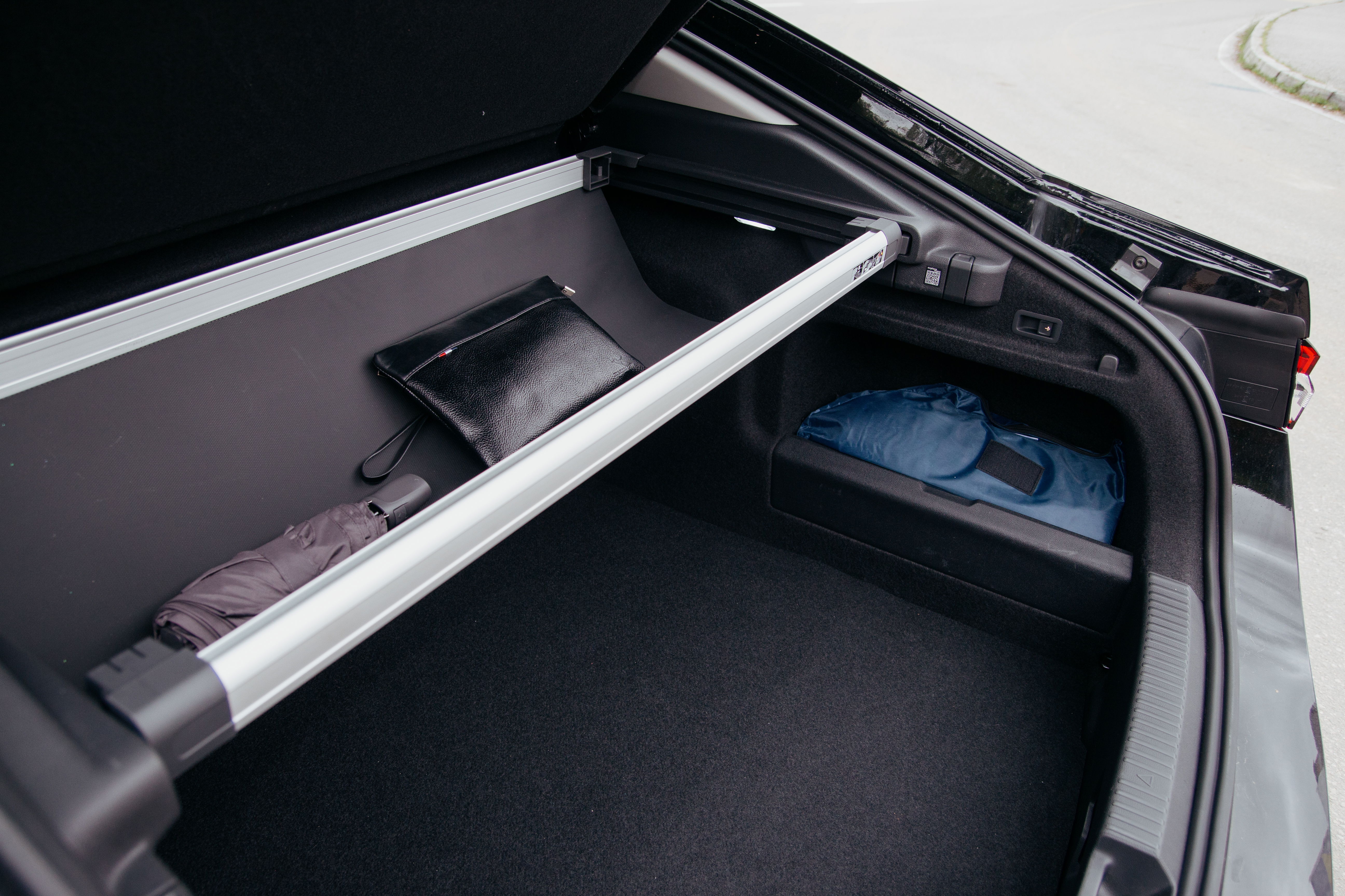 Holiday gift for car enthusiasts: trunk organizer.