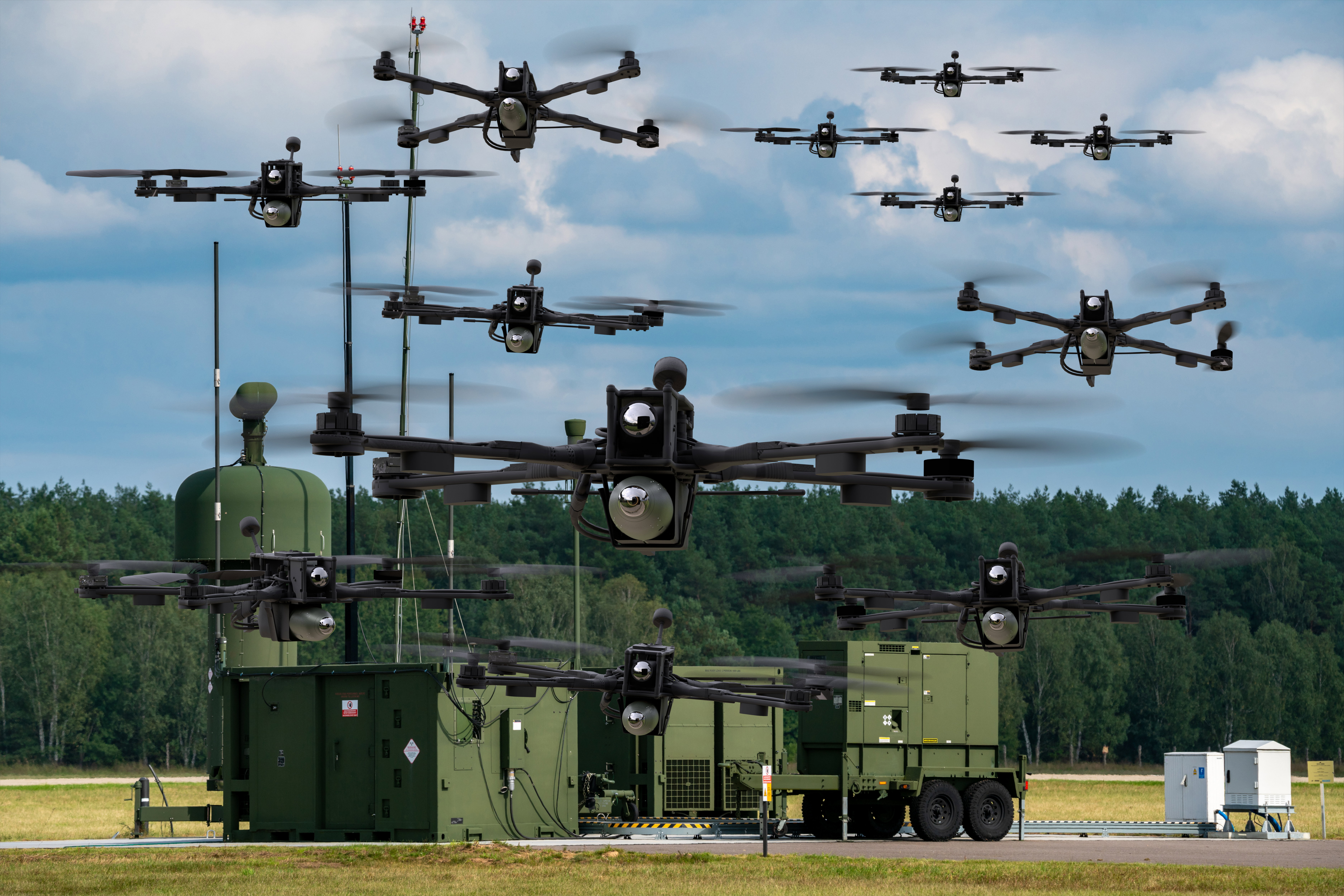 US Marines Test “Airborne Mothership” Concept Using Helicopters to Command FPV Drones.