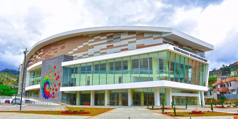 Teatro Benjamín Carrión