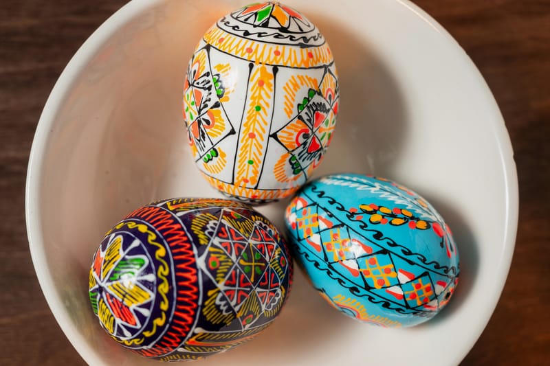 Artă, răbdare și abilitate - Încondeierea ouălor (autor: Hugeanu Gabriela Roxana)