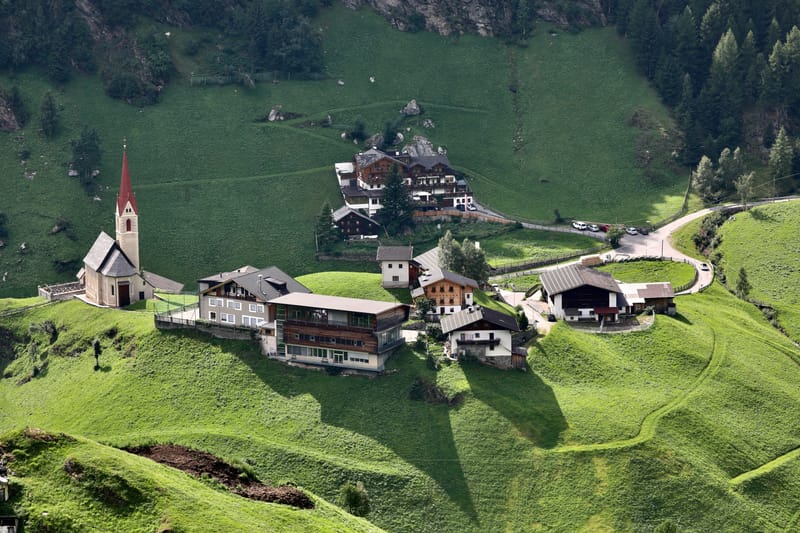 10. ITALIE 1 : Tyrol Italien, Timmeljoch Pass et Scenna