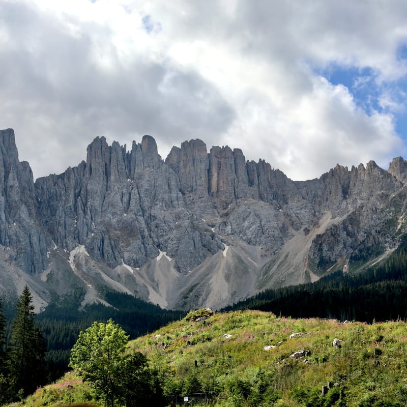 11. ITALIE 2 : Dolomites 1, Passo di Castalunga/Pordoi/Falzarego, Lago di Carezzo, Canazei