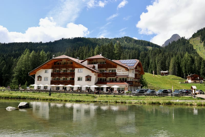 11. ITALIE 2 : Dolomites 1, Passo di Castalunga/Pordoi/Falzarego, Lago di Carezzo, Canazei