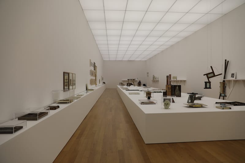 8. LIECHTENSTEIN : Vaduz, musée et Château