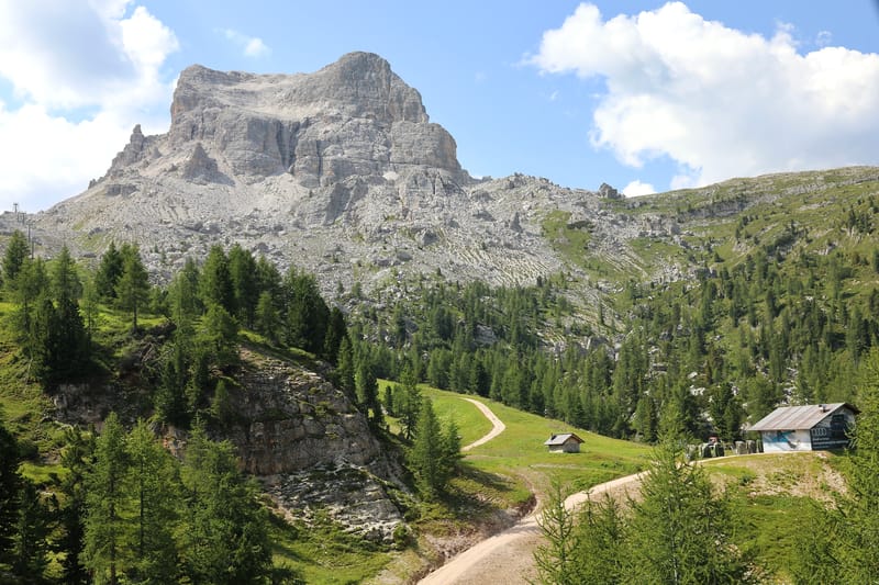 14. ITALIE 5 : Dolomites 4, les Cinque Torri (di Averau)