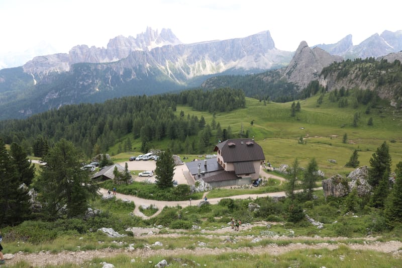 14. ITALIE 5 : Dolomites 4, les Cinque Torri (di Averau)