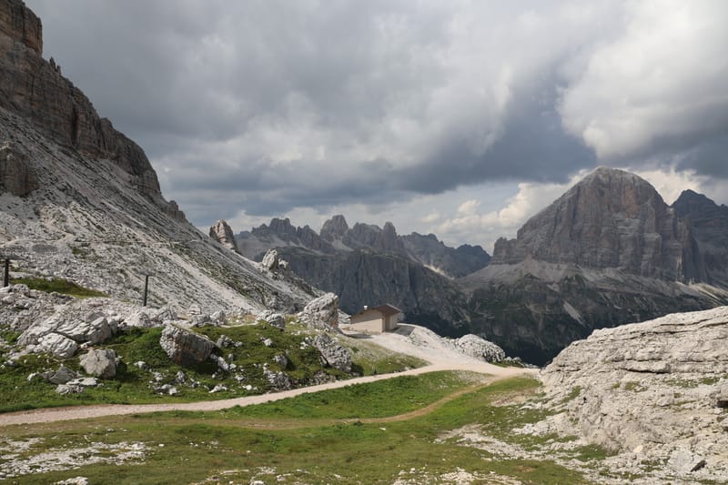 14. ITALIE 5 : Dolomites 4, les Cinque Torri (di Averau)