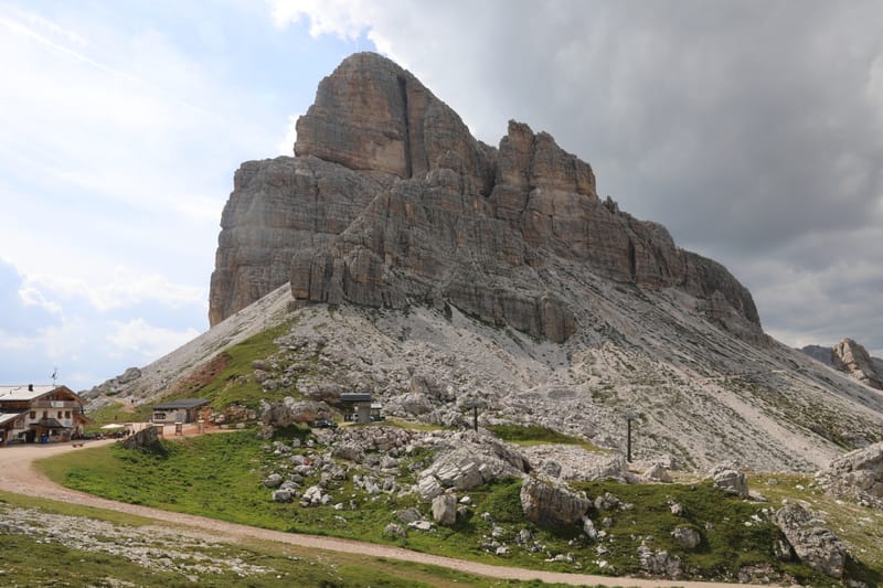 14. ITALIE 5 : Dolomites 4, les Cinque Torri (di Averau)