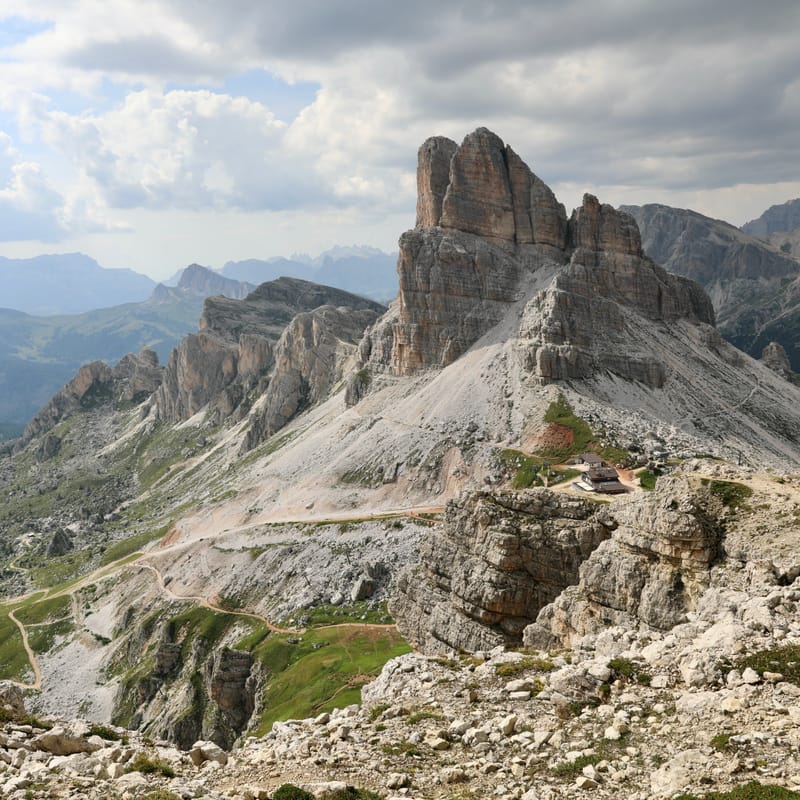 14. ITALIE 5 : Dolomites 4, les Cinque Torri (di Averau)