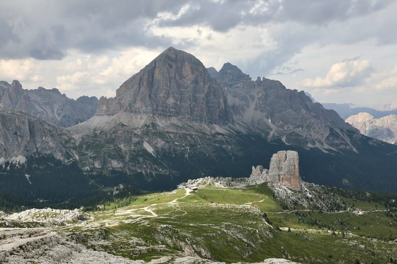 14. ITALIE 5 : Dolomites 4, les Cinque Torri (di Averau)