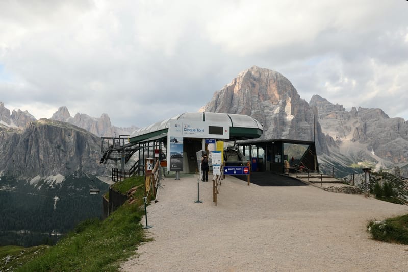 14. ITALIE 5 : Dolomites 4, les Cinque Torri (di Averau)