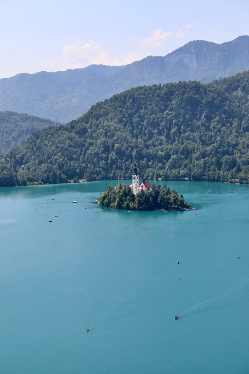 16. SLOVENIE 1 : Focus sur le lac et le château de BLED