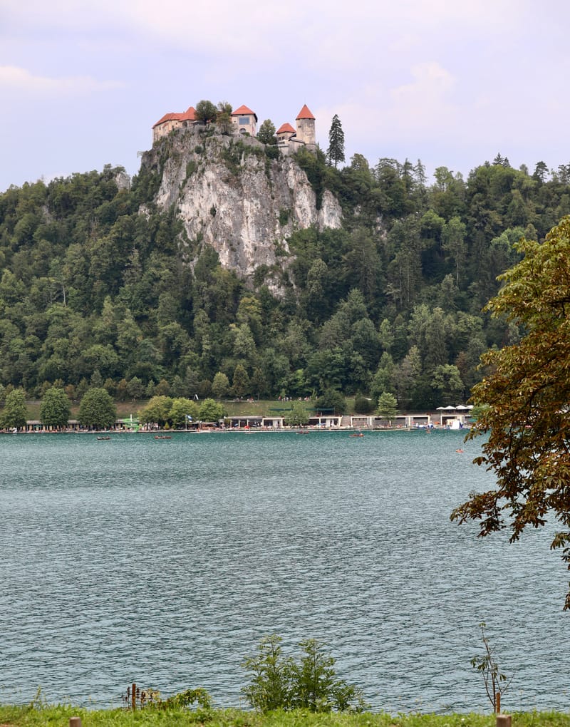 16. SLOVENIE 1 : Focus sur le lac et le château de BLED