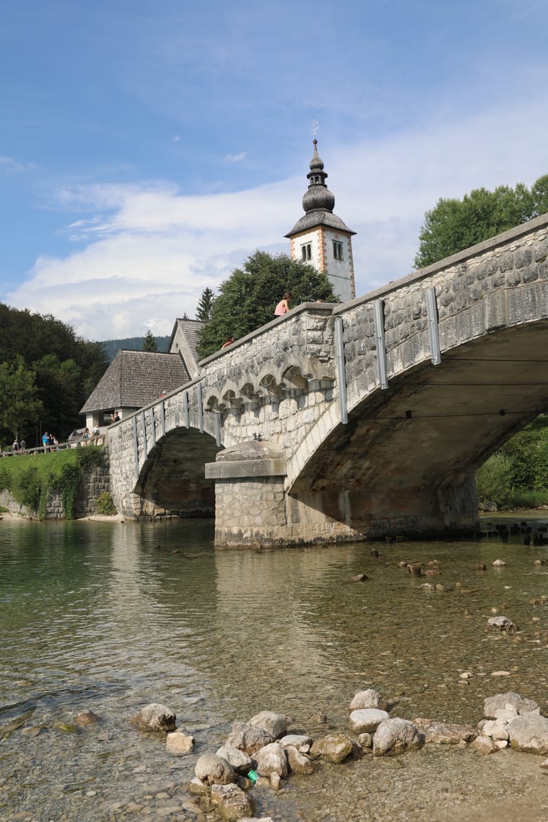 17. SLOVENIE 2 : Lac de Bohinj, Chapelle de Saint Duha, Eglise de Bintje