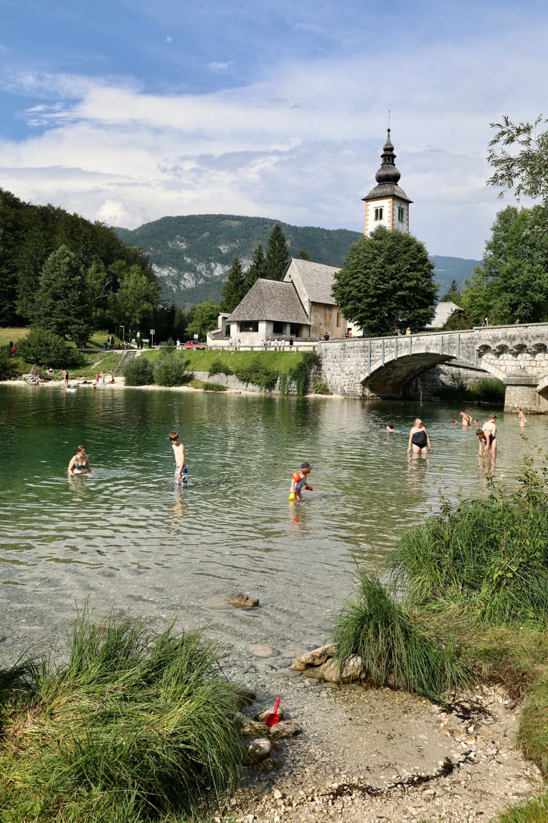 17. SLOVENIE 2 : Lac de Bohinj, Chapelle de Saint Duha, Eglise de Bintje