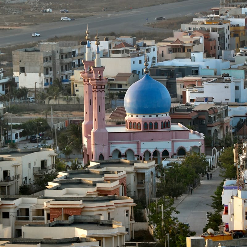 1. DAKAR 1 : Musée des Civilisations, Phare des Mamelles, Hotel Radisson Blue