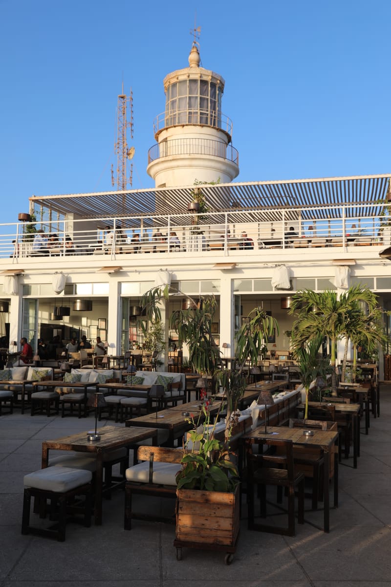 1. DAKAR 1 : Musée des Civilisations, Phare des Mamelles, Hotel Radisson Blue