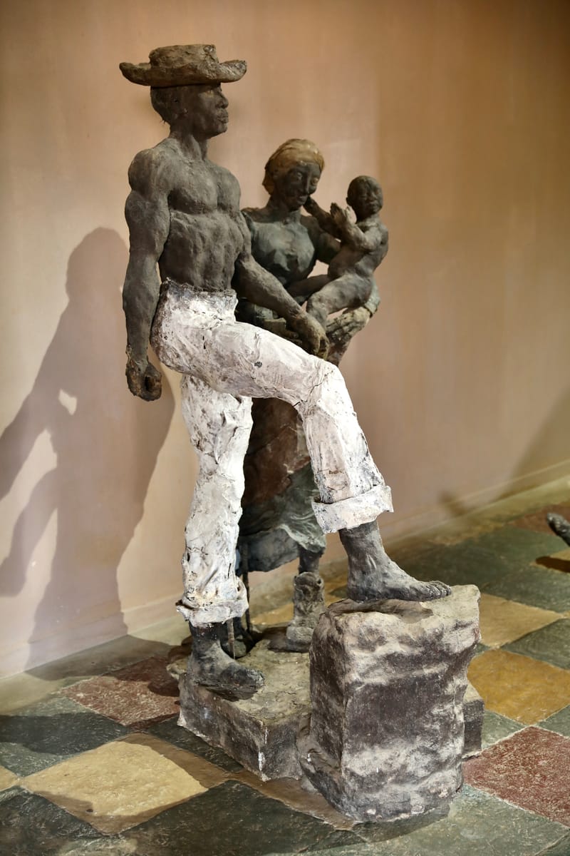 3. DAKAR 3 : L'Espace Eco-culturel d'Ousmane Sow, sculpteur