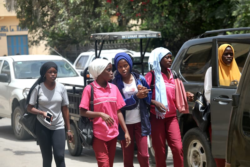 7. SAINT LOUIS 1 : Centre Ville et pont Faidherbe