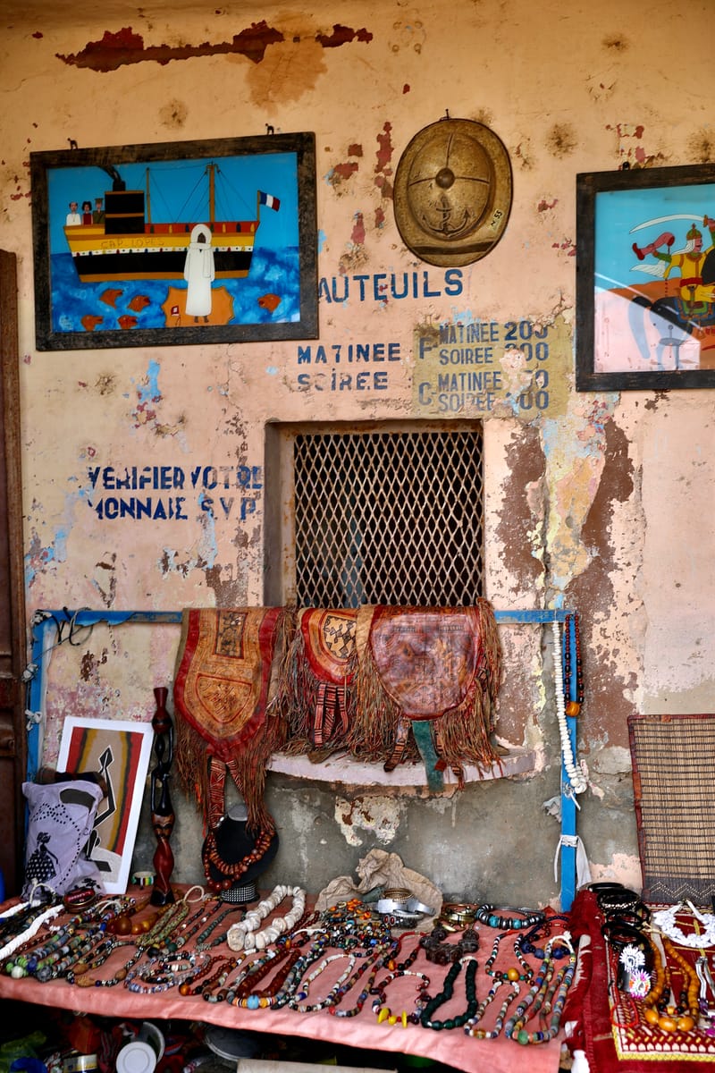 7. SAINT LOUIS 1 : Centre Ville et pont Faidherbe