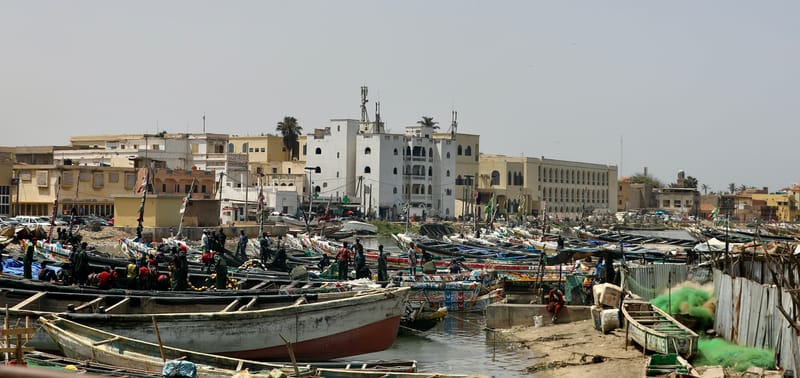 9. SAINT LOUIS 3 : Le Quartier des Pêcheurs, en calèche