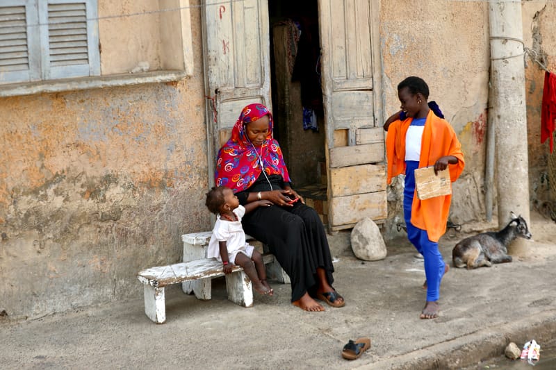 9. SAINT LOUIS 3 : Le Quartier des Pêcheurs, en calèche