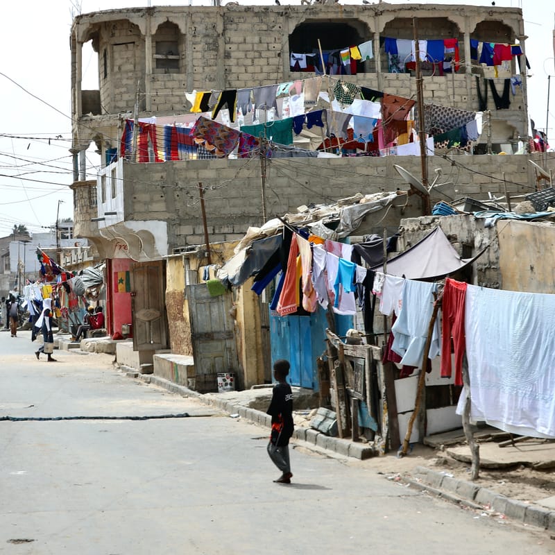 9. SAINT LOUIS 3 : Le Quartier des Pêcheurs, en calèche