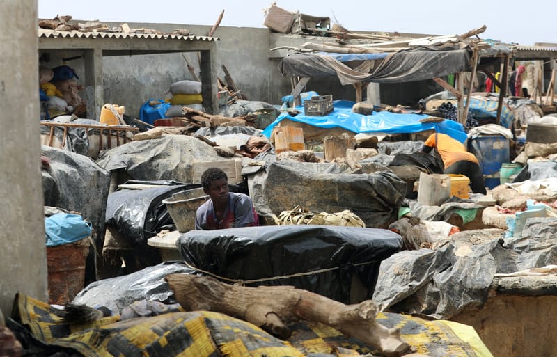 9. SAINT LOUIS 3 : Le Quartier des Pêcheurs, en calèche