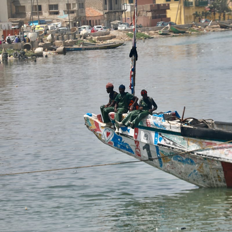 9. SAINT LOUIS 3 : Le Quartier des Pêcheurs, en calèche
