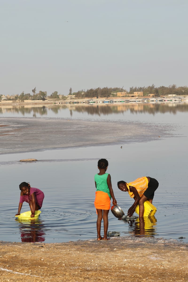 3. SENEGAL : Peuple du Lac Rose et du Littoral Atlantique