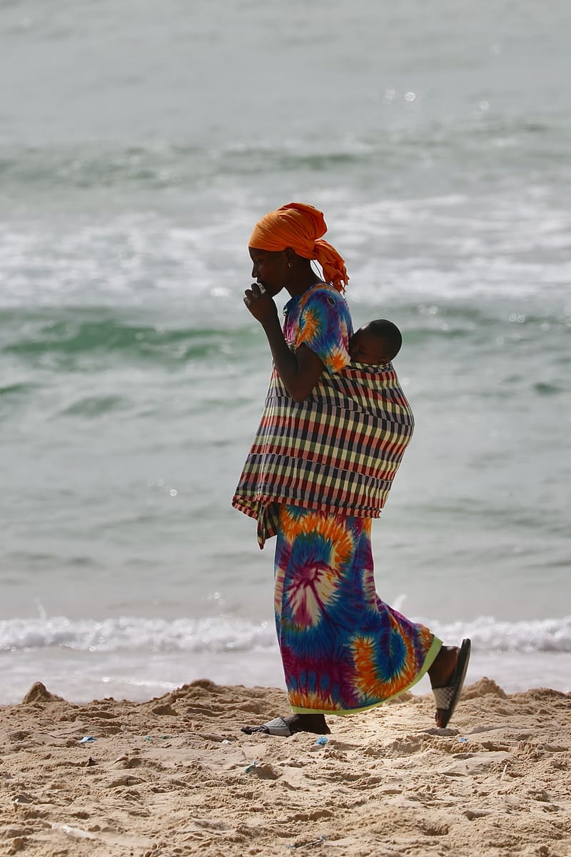 3. SENEGAL : Peuple du Lac Rose et du Littoral Atlantique