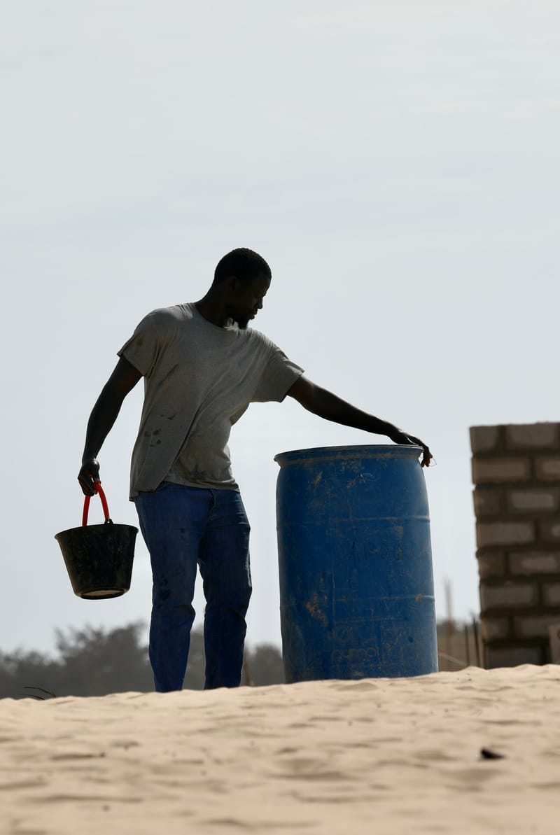 3. SENEGAL : Peuple du Lac Rose et du Littoral Atlantique