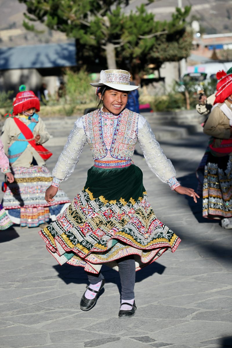 4. PEROU 1 : Visages de la Jeunesse (vtl)