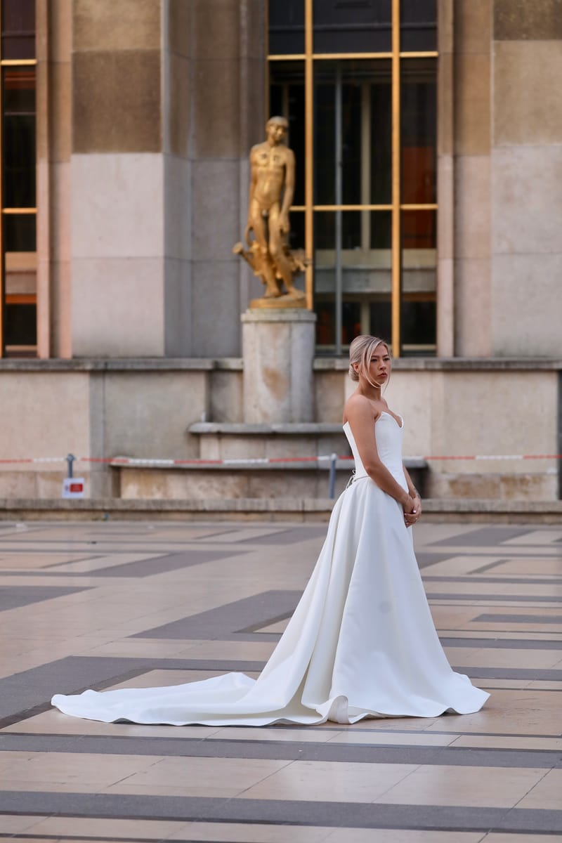 3. PARIS : Les Mariés de la Capitale Lumière (HRZ)