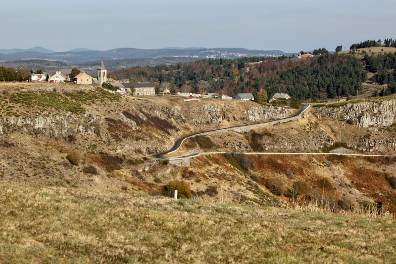2. ARDECHE : Monts et merveilles chez Marianne & Yann (HRZ)