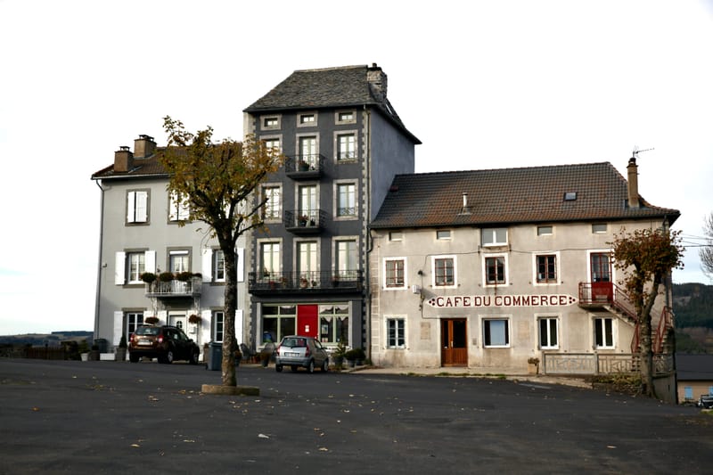 2. ARDECHE : Monts et merveilles chez Marianne & Yann (HRZ)