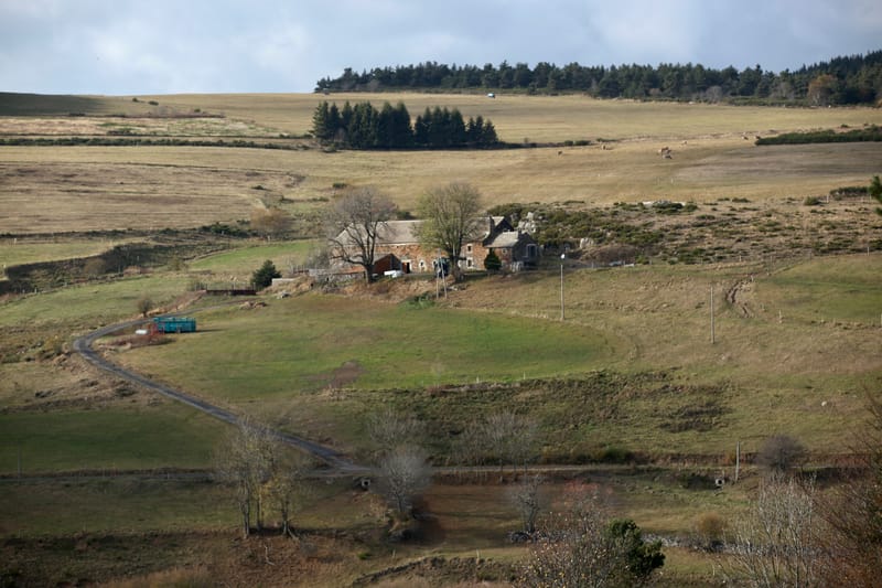 2. ARDECHE : Monts et merveilles chez Marianne & Yann (HRZ)