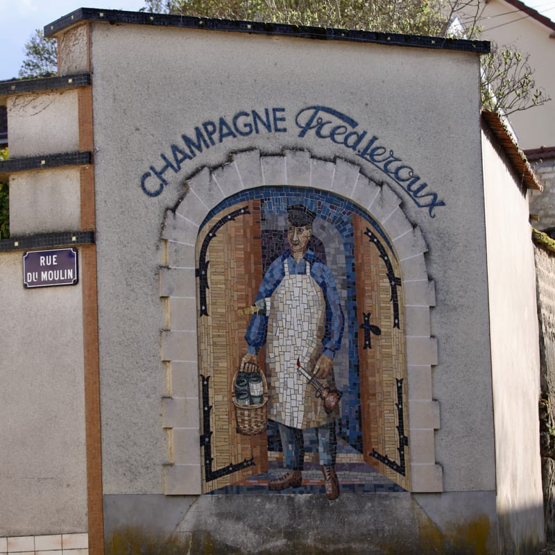 4. CHAMPAGNE : Cher pays de mon enfance (carré)