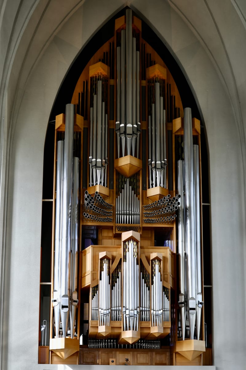 1. La Capitale : Reykjavik City