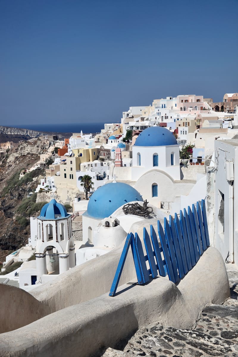 1. GRECE : Santorin, Oia ses ruelles et ses moulins 1 (à la VTL)