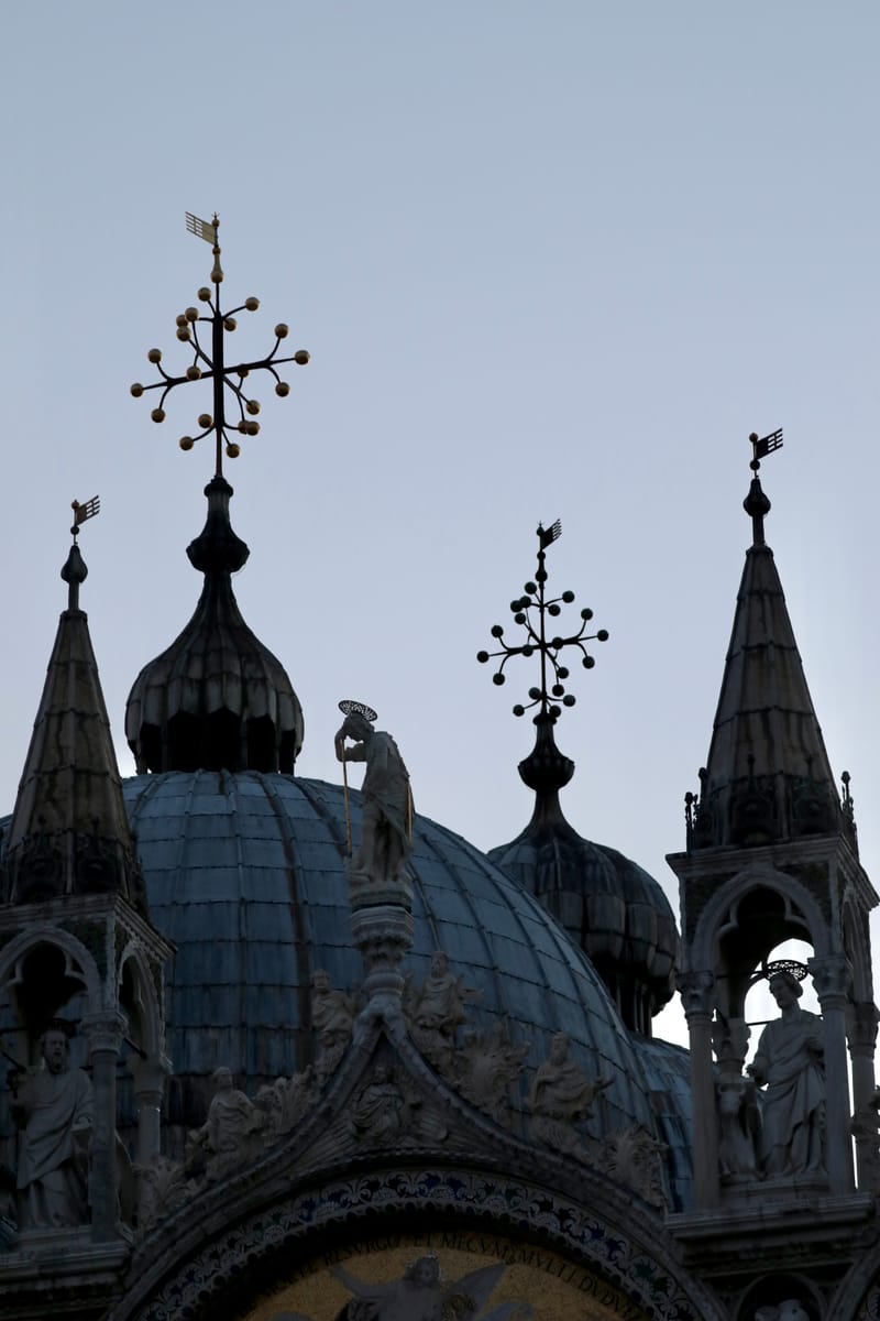 1. Venise : Une Inconnue à la verticale et en zoom pour commencer