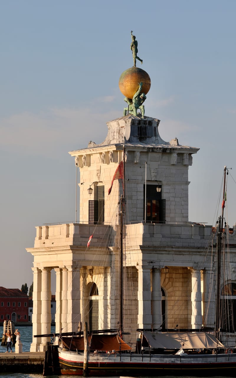 1. Venise : Une Inconnue à la verticale et en zoom pour commencer