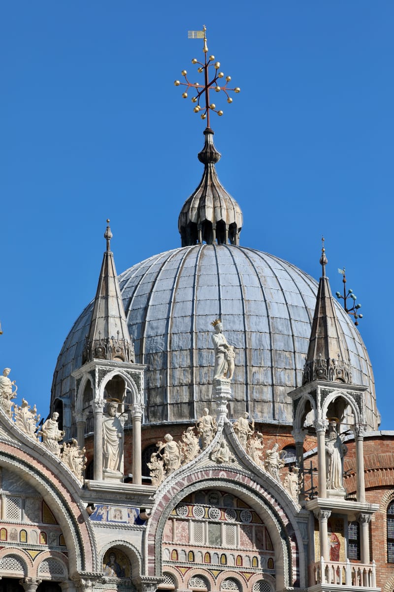 1. Venise : Une Inconnue à la verticale et en zoom pour commencer