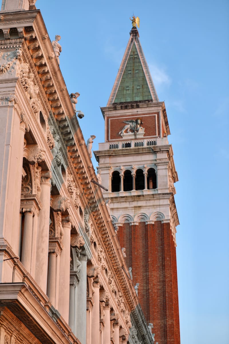 1. Venise : Une Inconnue à la verticale et en zoom pour commencer