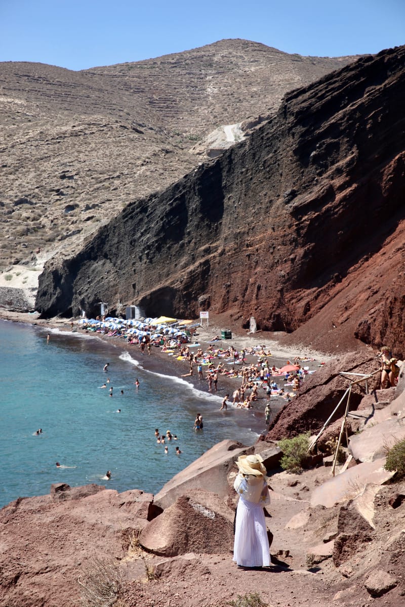 5. GRECE : Santorin, Son port, sa côte et son volcan (VTL)