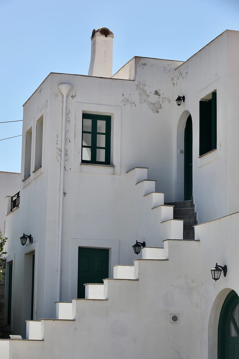 6. GRECE : Merveilles de l'île de Naxos 1 (VTL)