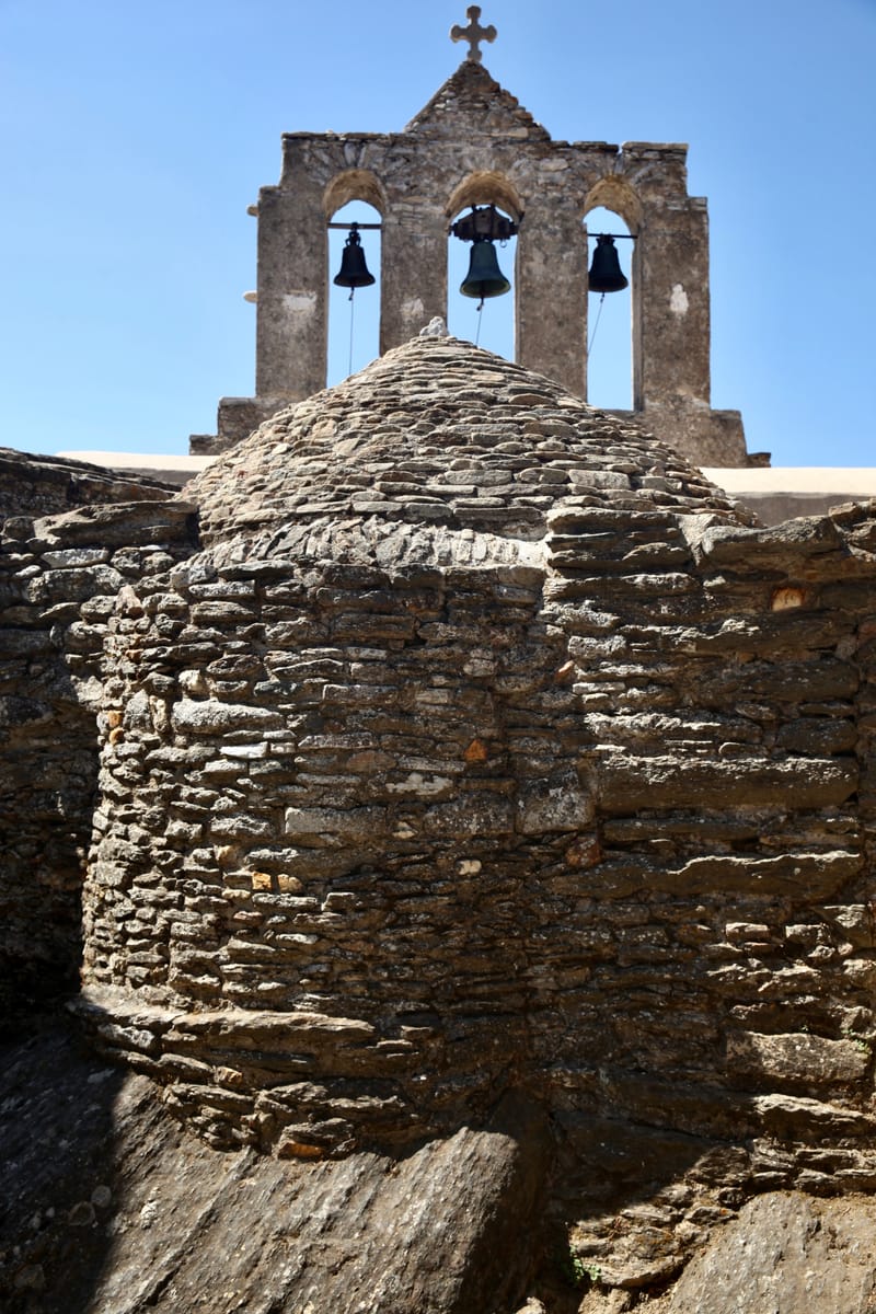 6. GRECE : Merveilles de l'île de Naxos 1 (VTL)