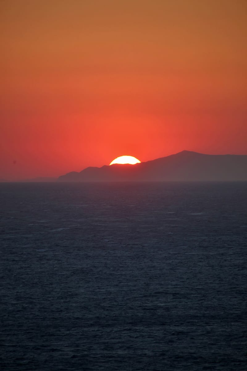 9. GRECE : Mykonos 2, à la verticale (VTL)