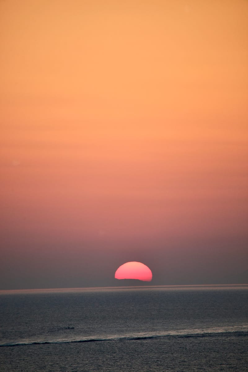 9. GRECE : Mykonos 2, à la verticale (VTL)